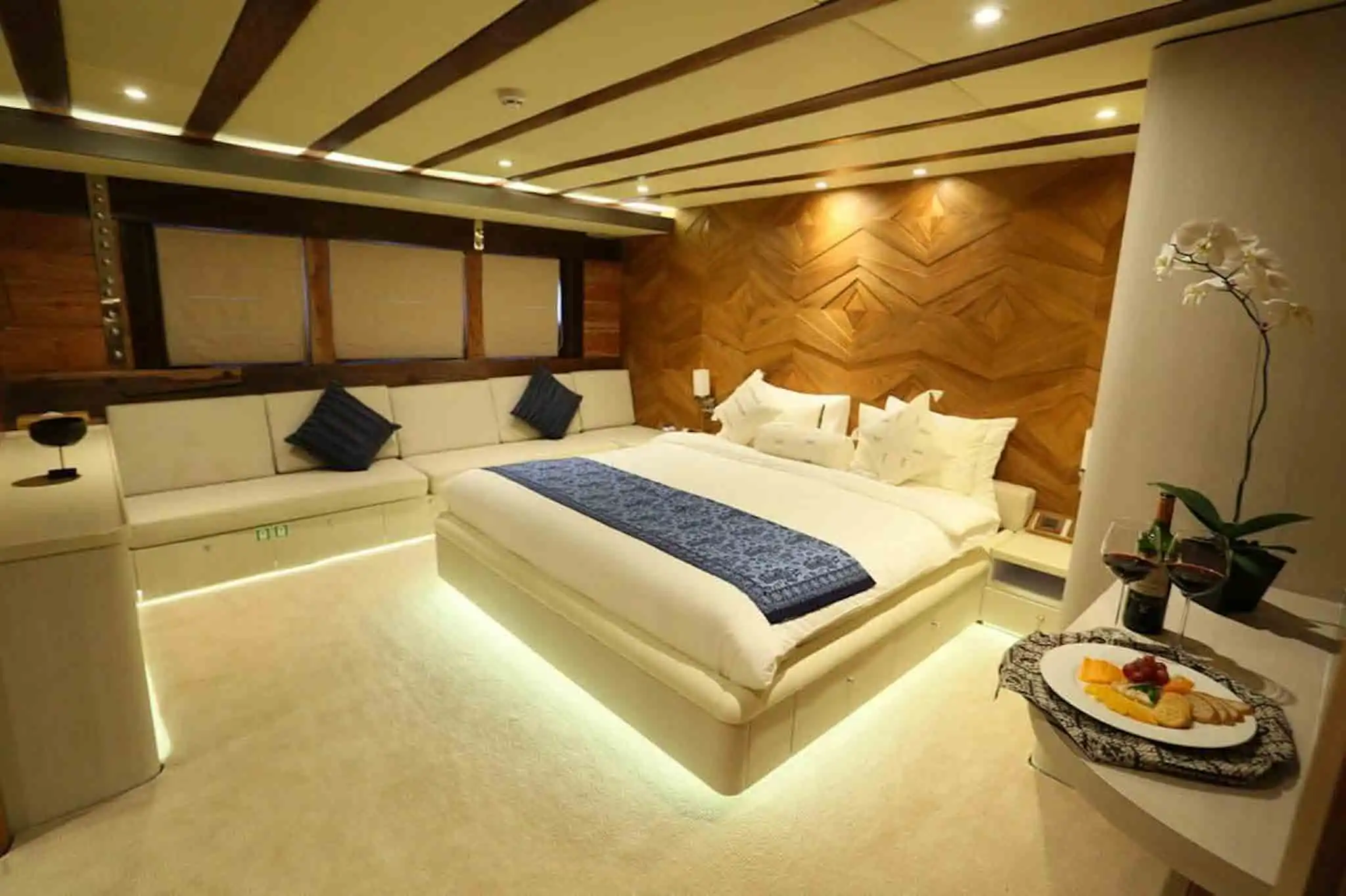 sewa kapal lamima liveaboard