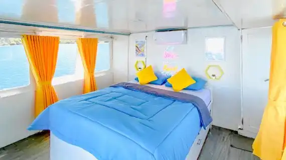 Master Cabin + Balcony